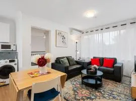 Comfortable 1-Bed Retreat Near Canberra City