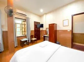 Pho Nang Motel