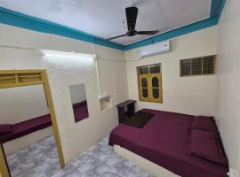 New Sri Krishna Lodge, penzion v destinaci Mādhavaram