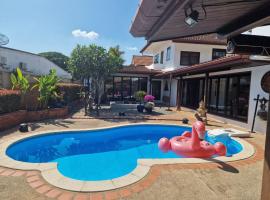 Very cozy room, hotel in Ban Klang