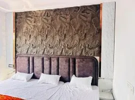 Hotel Radha Madhavam Luxurious Boutique Stay