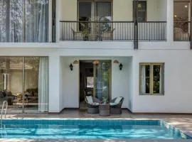 Trezora Candolim - Luxury 4bhk villa with pool