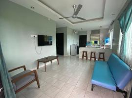 Homestay Nearby to Matrikulasi Labuan, αγροικία σε Λαμπουάν