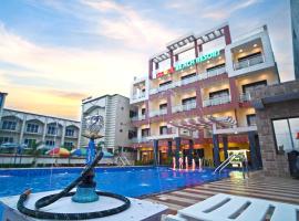 Gogol Beach Resort !! Beach 1 Minute !!, hotel v destinaci Mandarmoni