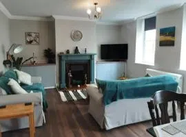 Bridge Street Apartment