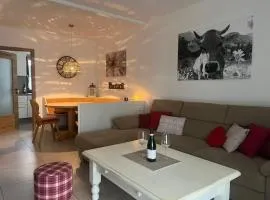 Ferienhaus Nr 100, Kategorie Komfort Plus, Feriendorf Hochbergle, Allgäu