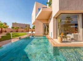 Luxury 5-Star Villa - Games & Activities - 15 min to Center
