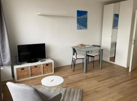 Modernes City-Apartment mit Balkon & Weitblick - Zentrale Lage in Offenbach, hotel a Offenbach
