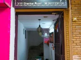 Hotel Iconic Residency - Opposite Ganga Ram hospital