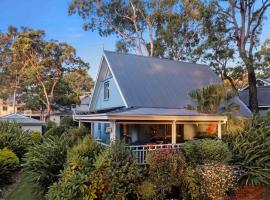 Cams Wharf Hideaway, hotel i Cams Wharf