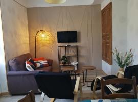 Maison catalane rénovée, hotel a Montescot