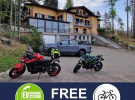 Hotel Montegrino Lakeview, hôtel 3 étoiles à Montegrino Valtravaglia