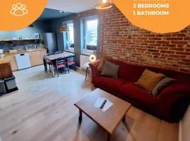 Oerlinghausen, Gesamte stilvolle Wohnung, 3 Schlafzimmer, 4 Betten