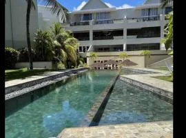 2 bedroom Coastal Appartment 50 m walk to the beach