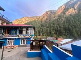 Formosa cafe & hostel