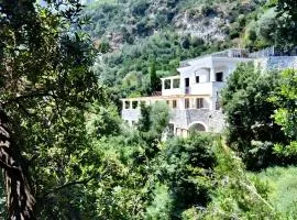 Luxury Villa Seaview con jacuzzi