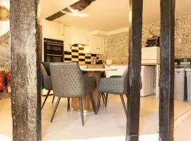 Fitz of Inch - The Stables Cottage Guest House Rooms