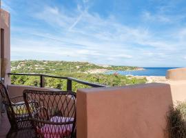Cala Granu Vista Mare Private Parking and Pool, hotel i Porto Cervo