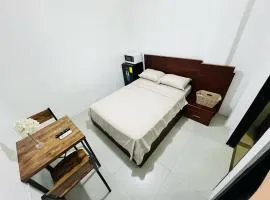 Habitación - Guayaquil - Urdenor 2 - cerca de Urdesa