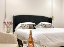 Feel Boutique Rooms, B&B in Oristano