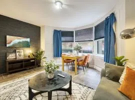 Spacious 4 Bedroom Apt Near West End Glasgow