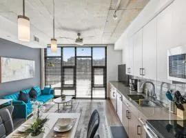 High-Rise Living Sleek n Cozy Minutes from UAB
