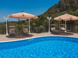 Villa Caterina, hotel in Acquedolci