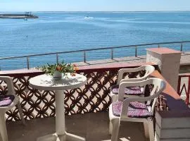 Apt primera línea de mar