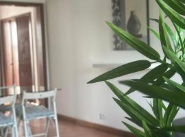 AZORES PEDRA APARTMENTS - T0 e T1, hotel sa Ponta Delgada