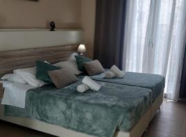 Kavos Mamas Reas, hotel a Kávos