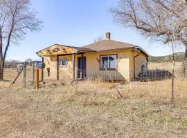 Mountain Views: Peaceful Aguilar Getaway!