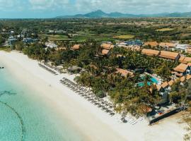 Crystals Beach Resort Belle Mare, a member of Radisson Individuals、ベル・マールのホテル
