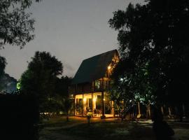 Habarana Tree House -vory Lake - FREE jeep safari, apartmán v destinaci Habarana