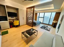 Luxurious Suite with Panoramic glass wall