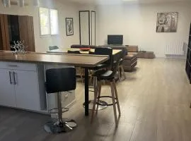 Appartement entier 1 à 4 personnes au calme avec parking gratuit