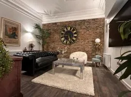 The Cellar Suite By Saltlife