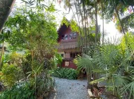 Baan Zen - 6 PAX Waterfront Retreat - 200 mt from the beach