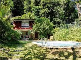 Refúgio no Jd. Botânico - Piscina, Sauna e Natureza