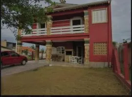 Casa em Mariluz Imbe 2 andares