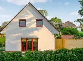 Nice Home In Wohlenberg With Kitchen