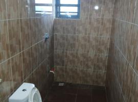 Summerside hotel & suites, hotel v destinaci Effurun