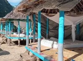 Jaymy Beach Fales