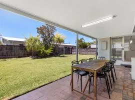 Very well presented 3 bedroom home welcoming 8 guests and the dog is allowed too