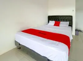 RedDoorz Plus at Pantai Sayangheulang Garut