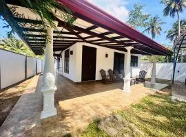 OOLA Habaraduwa