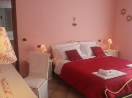 Villa Campo dei Fiori、CasciagoのB&B