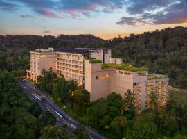 The Golden Crown Hotel, hotel v destinaci Kandy
