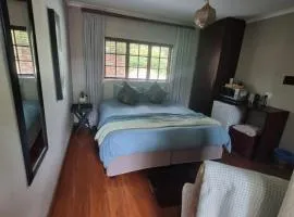Honeyball Guest rooms