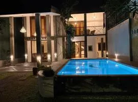 Mik Zid Villa Piliyandala