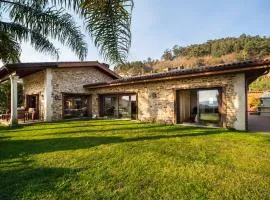 Casa Comaro